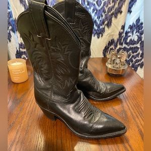 Women’s Justin Cowboy Boots